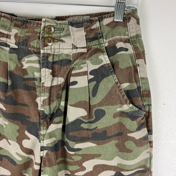 forever 21 Green Camo Print Jeans Pleated XS - Picture 4 of 11
